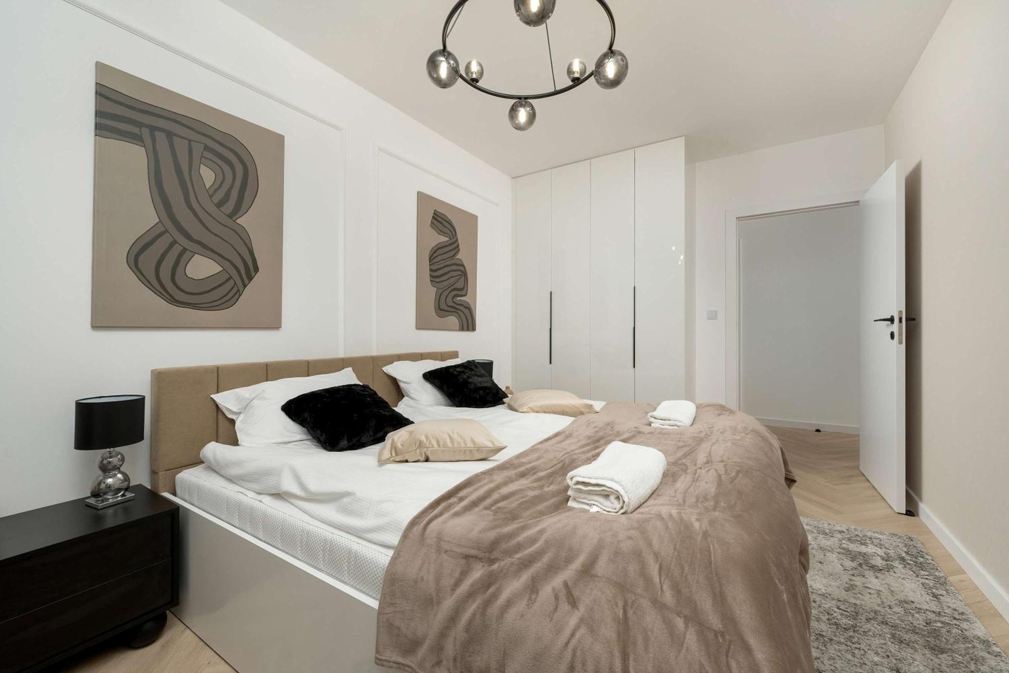 Apartament Near Centre Of With Ac And Parking By Renters Prestige Wrocław